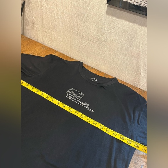 OÖM Eco-Conscious Black Graphic Tee – Size M - Picture 4 of 9